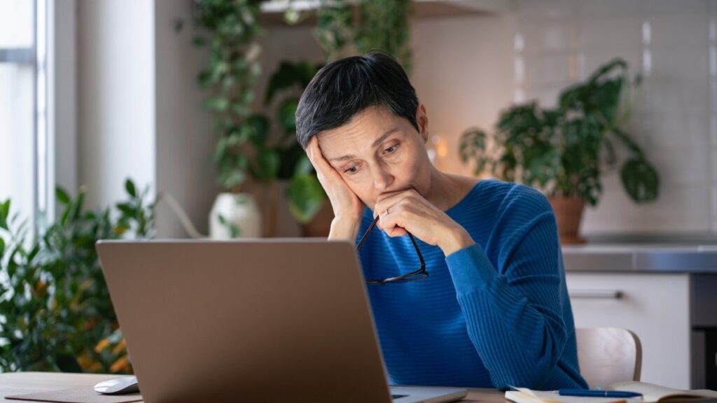 Beat Procrastination with AI Nudges from Fhynix