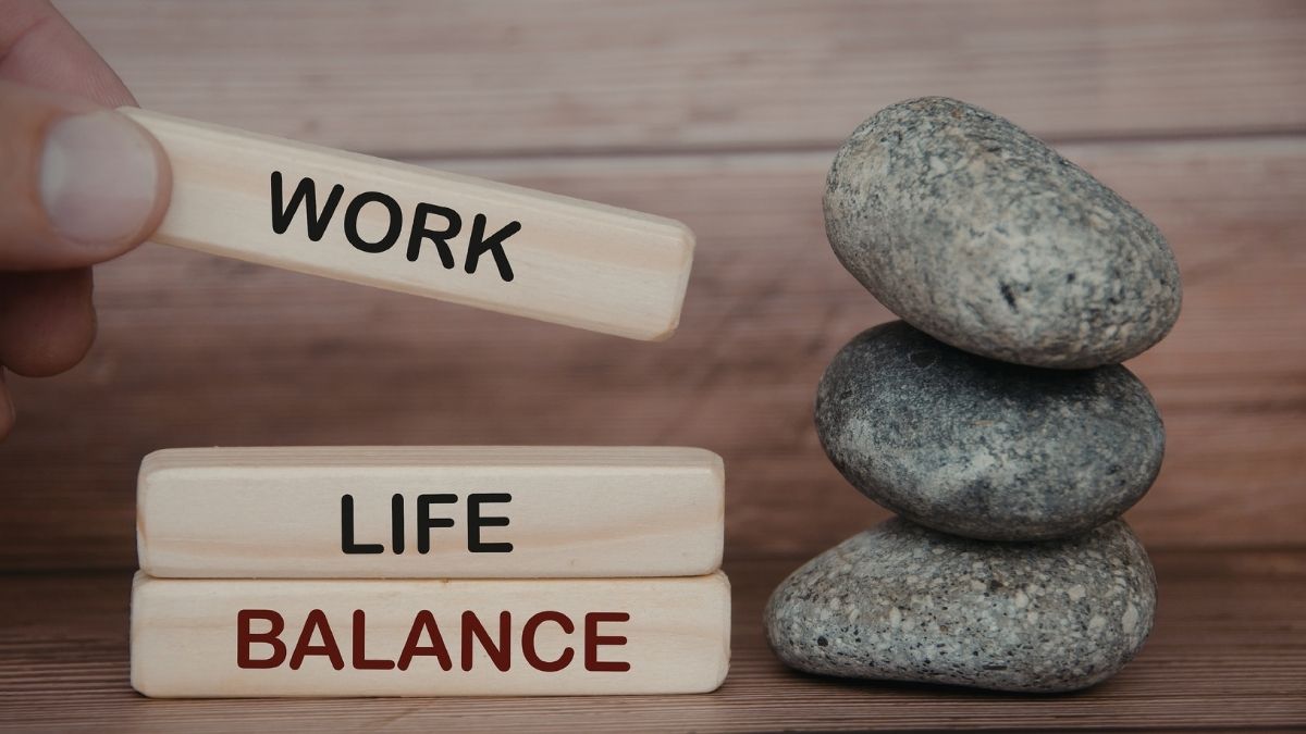 Good Habits for a Balanced Life Powered by Fhynix Reminders